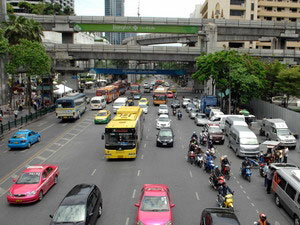 Thái Lan dỡ bỏ lệnh giới nghiêm